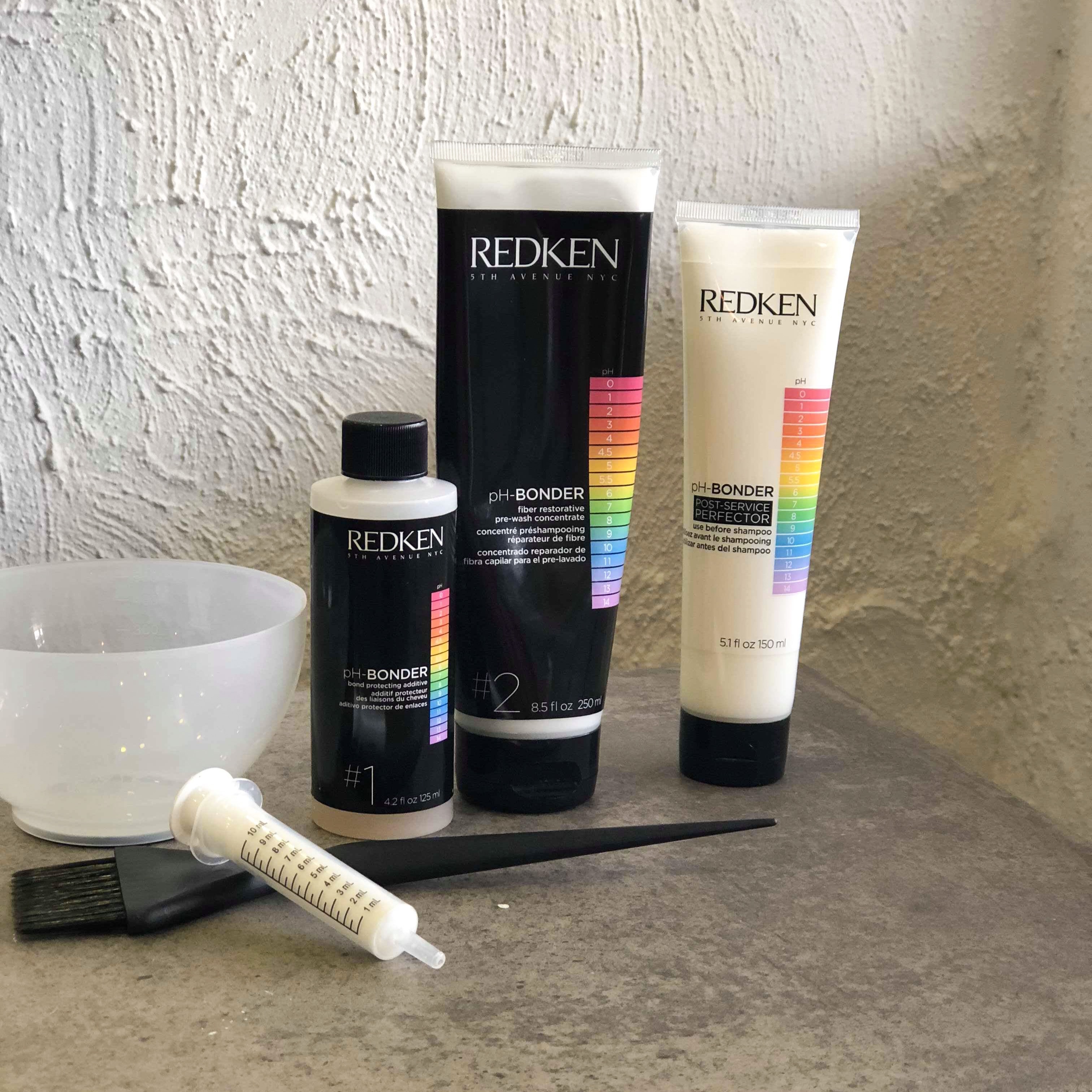 Redken pH Bonder treatment system at FÖN Salon